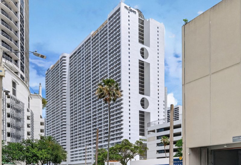 Comprar apartamento en The Grand A-2935