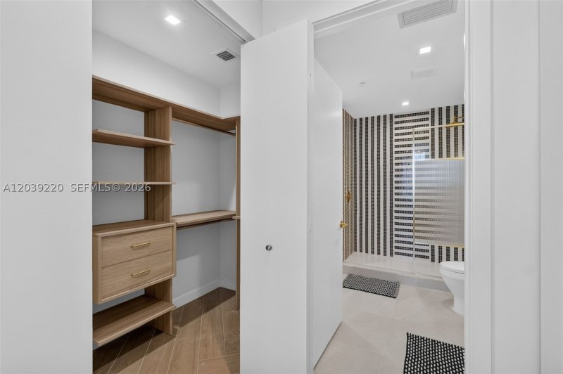 Comprar apartamento en NoMad Residences Wynwood 528