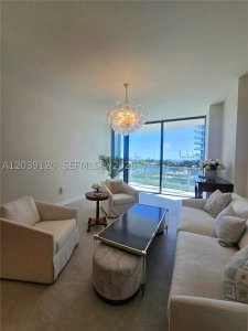 Alquiler de apartamento en Five Park Miami Beach 904
