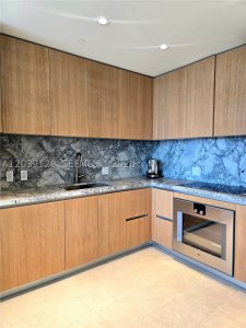 Alquiler de apartamento en Five Park Miami Beach 904