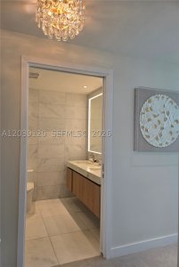 Alquiler de apartamento en Five Park Miami Beach 904