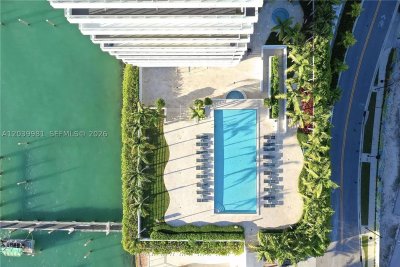 Alquiler de apartamento en Bentley Bay North 2114