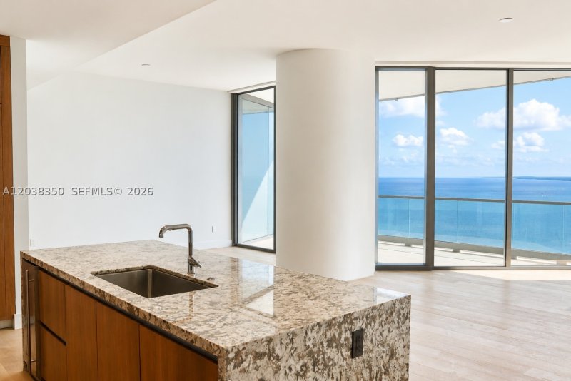 Comprar apartamento en Una Residences at Brickell 3103