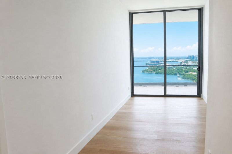 Comprar apartamento en Una Residences at Brickell 3103