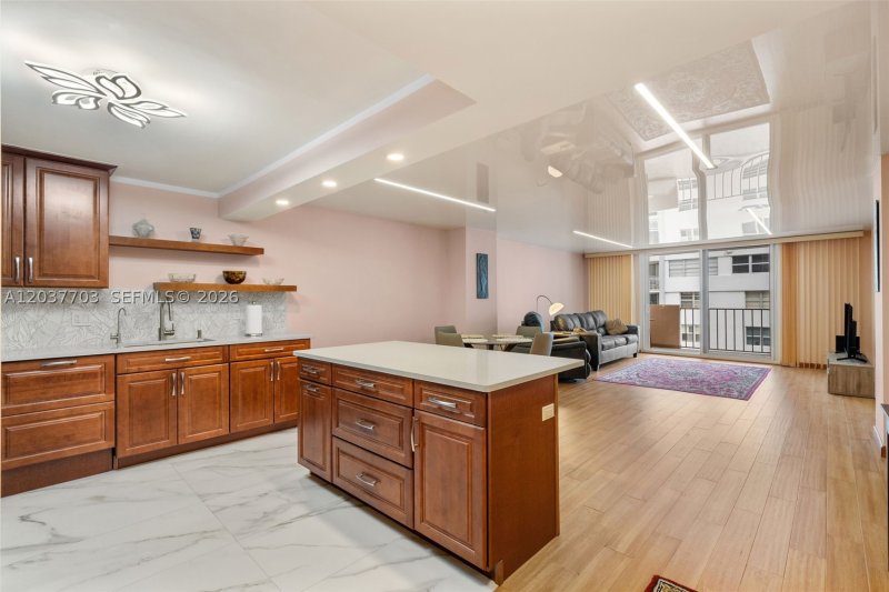 Condo for sale at Prince George 16B