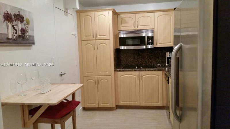 Condo for sale at Tides Hollywood Beach 8T