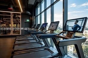 Aluguel de apartamento no E11EVEN Hotel & Residences 3503B