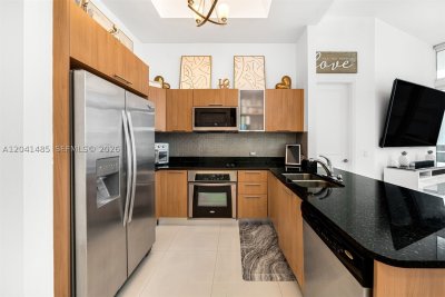 Comprar apartamento no Platinum Condo 501