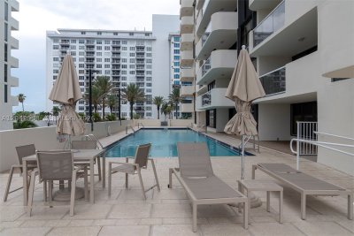 Comprar apartamento en L`Excellence 1604