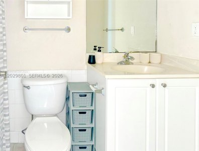 Aluguel de apartamento no The Wave Condo 424