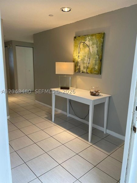 Alquiler de apartamento en Golden Bay Club 407