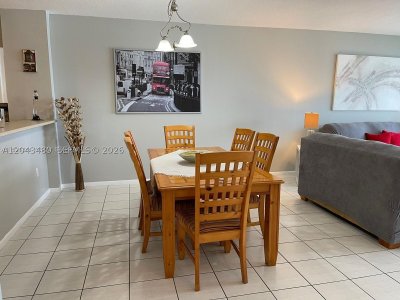 Alquiler de apartamento en Golden Bay Club 407