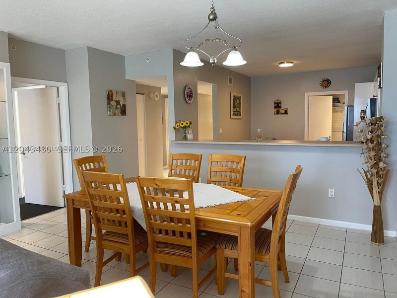 Alquiler de apartamento en Golden Bay Club 407