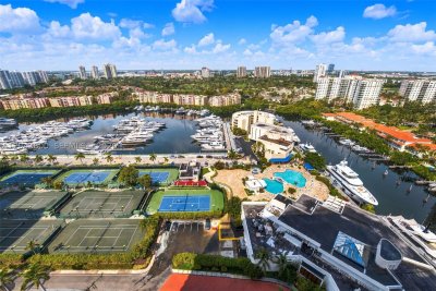 Alquiler de apartamento en Turnberry Isle 23C