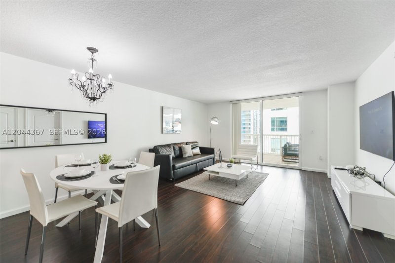 Condo for sale at The Club At Brickell Bay 3614