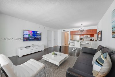 Comprar apartamento no The Club At Brickell Bay 3614