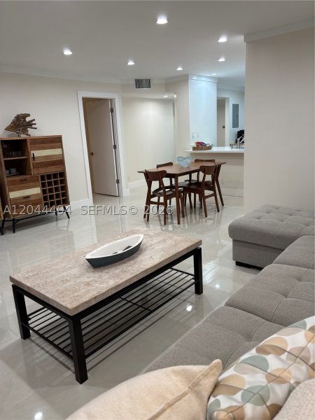 Apartment for rent at Sea Air Towers 1225
