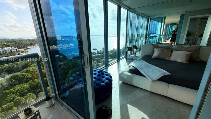 Apartment for rent at Blue Condominium 1306