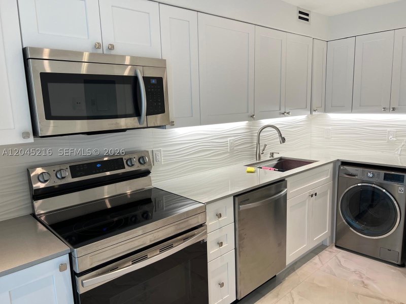 Condo for sale at Aquasol PH-A
