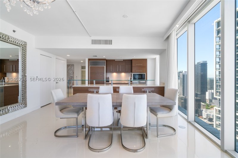Aluguel de apartamento no Icon Brickell Tower I 4315