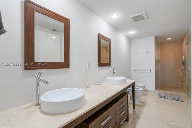 Aluguel de apartamento no Icon Brickell Tower I 4315