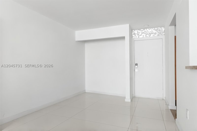 Condo for sale at Parc Plaza 14F