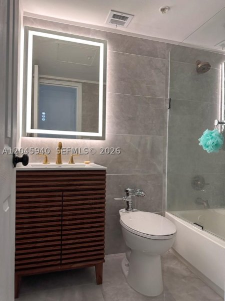 Condo for sale at Flamingo 264S