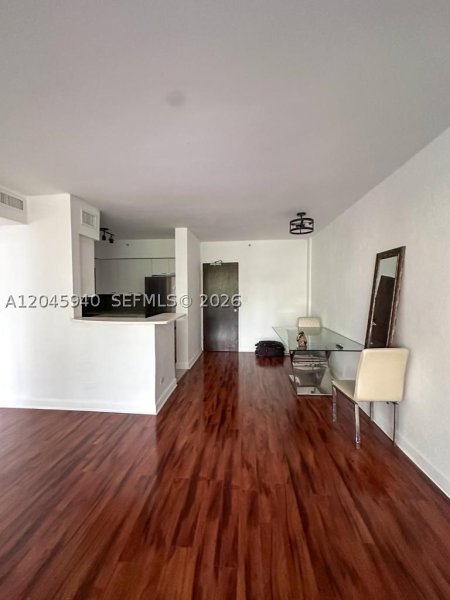 Condo for sale at Flamingo 264S