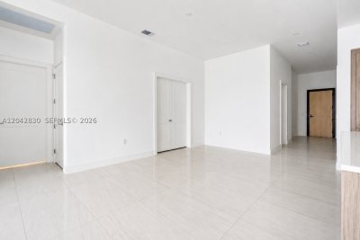 Comprar apartamento en Selene Oceanfront Residences 401