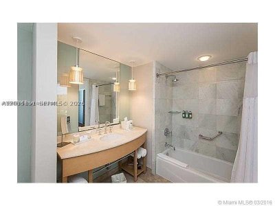 Comprar apartamento en M Resort Residences 607
