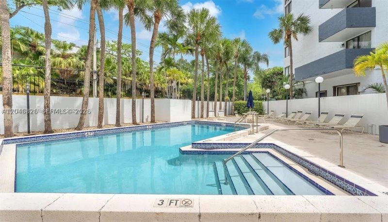 Comprar apartamento en Tigertail Bay 102