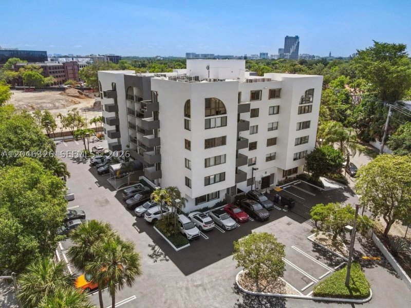 Comprar apartamento en Tigertail Bay 102