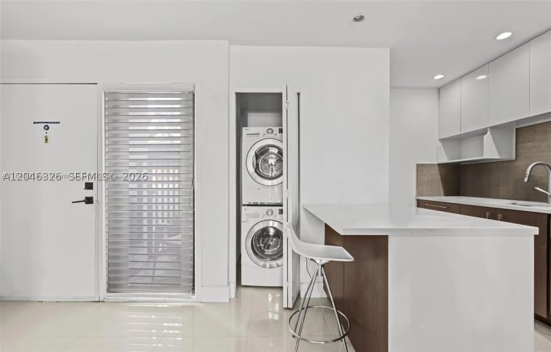 Comprar apartamento en Tigertail Bay 102