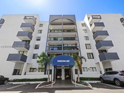 Tigertail Bay Apt #102