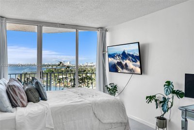 Comprar apartamento en Grandview Palace 2412
