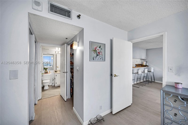 Comprar apartamento en Grandview Palace 2412