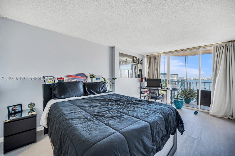 Comprar apartamento en Grandview Palace 2412
