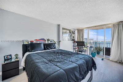 Comprar apartamento en Grandview Palace 2412