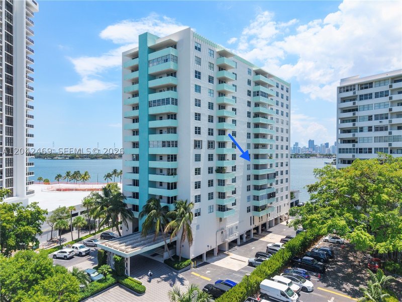 Condo for sale at Island Terrace 6A