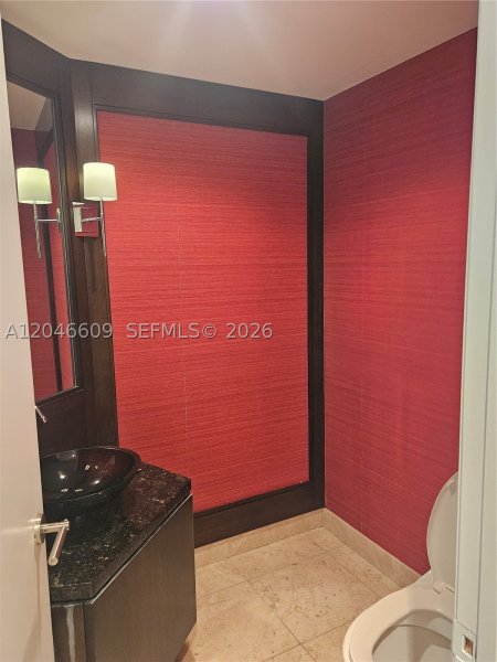 Apartment for rent at Hamptons South 2409
