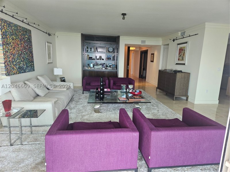 Apartment for rent at Hamptons South 2409