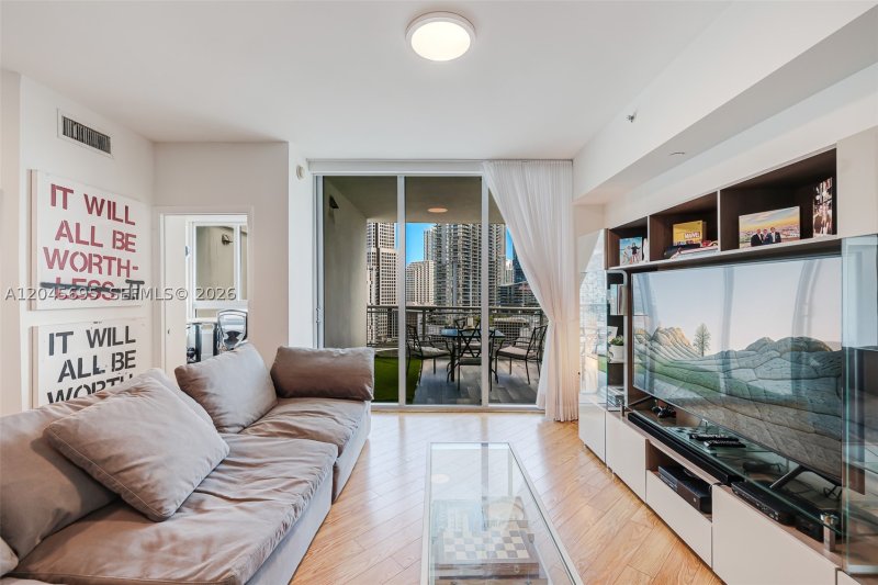 Comprar apartamento en Wind by Neo 2104