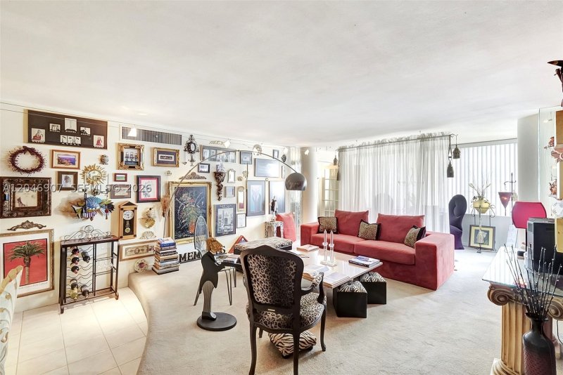 Condo for sale at Carriage Club North 1224