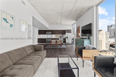 Alquiler de apartamento en Centro Condo 1402