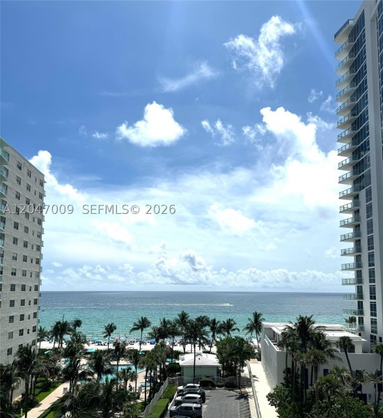 Condo for sale at Tides Hollywood Beach 7O