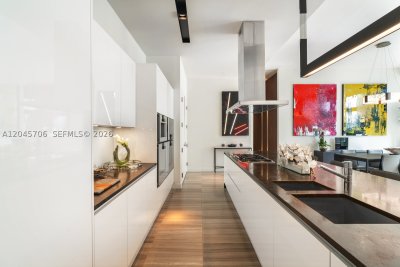 Comprar apartamento no Ritz-Carlton Residences Miami Beach 209