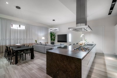 Comprar apartamento no Ritz-Carlton Residences Miami Beach 209