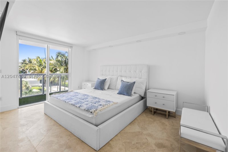 Alquiler de apartamento en Royal Club Condo 406