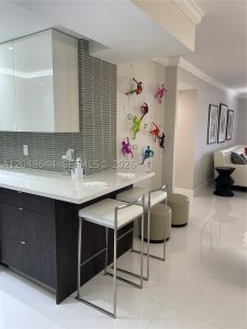 Alquiler de apartamento en Olympus Condo 1405