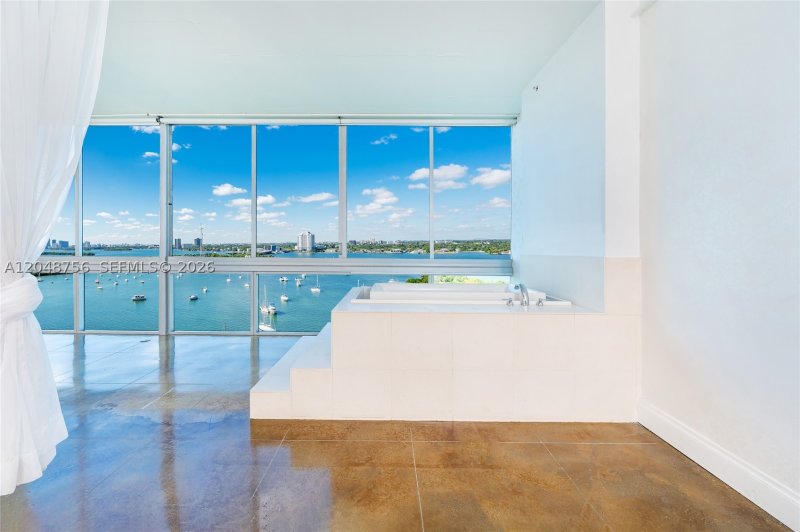 Apartment for rent at Space 01 Lofts 1203